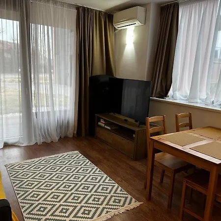 Bl Yacht Club Art B2 バラトンレッレ