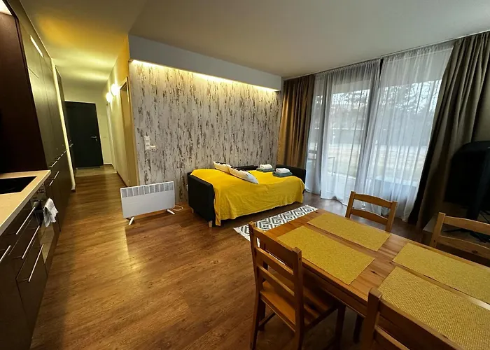 アパート Bl Yacht Club Art B2